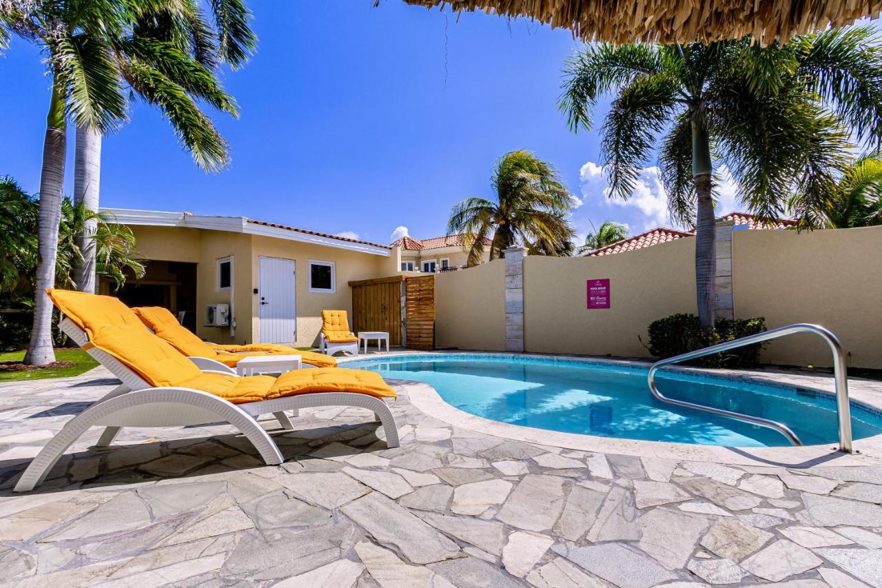 Ruby 15 Villa Palm Beach Bagian luar foto