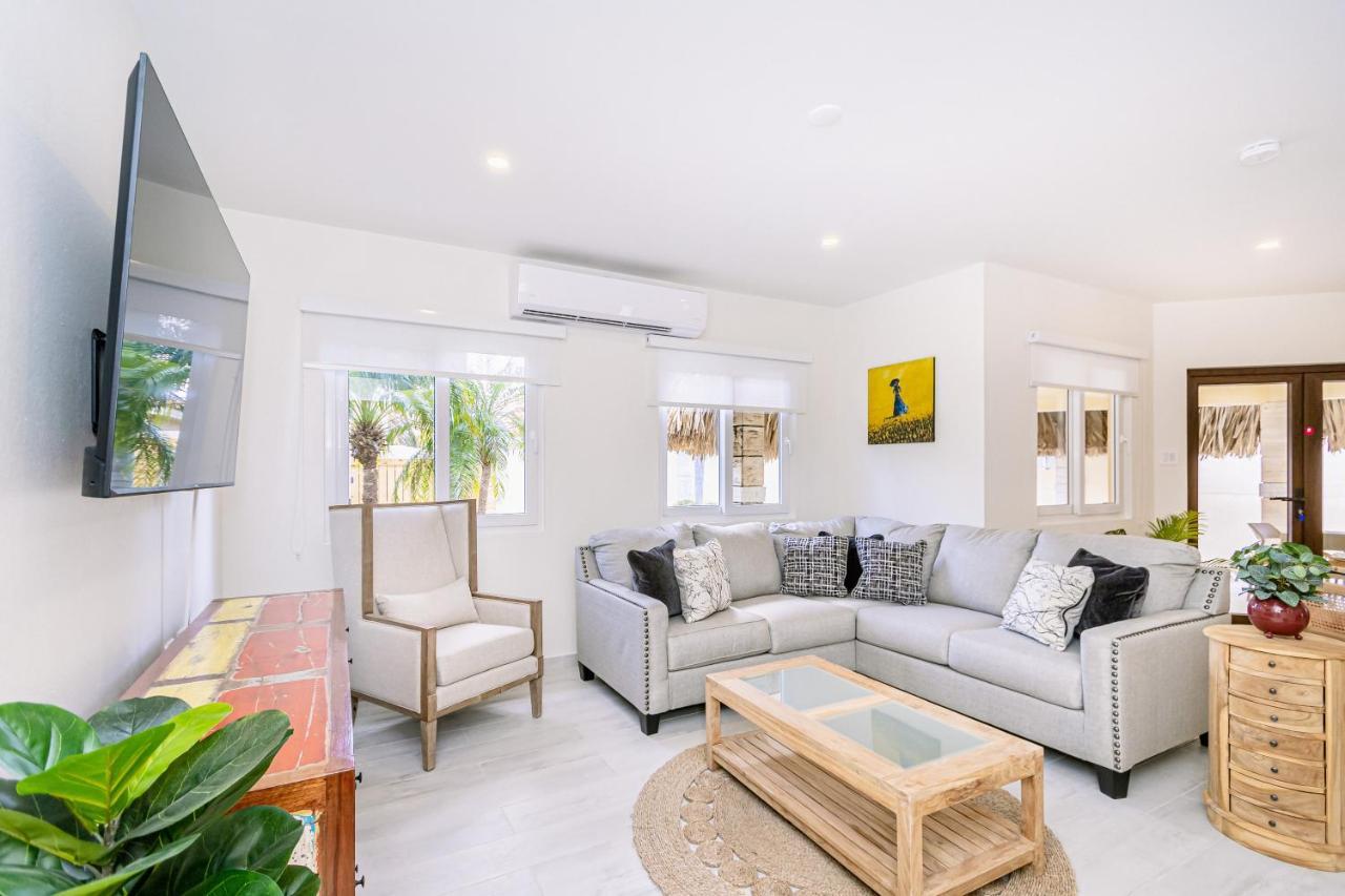 Ruby 15 Villa Palm Beach Bagian luar foto